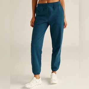 Beyond Yoga On The Go Jogger Blue Gem – XS NWT